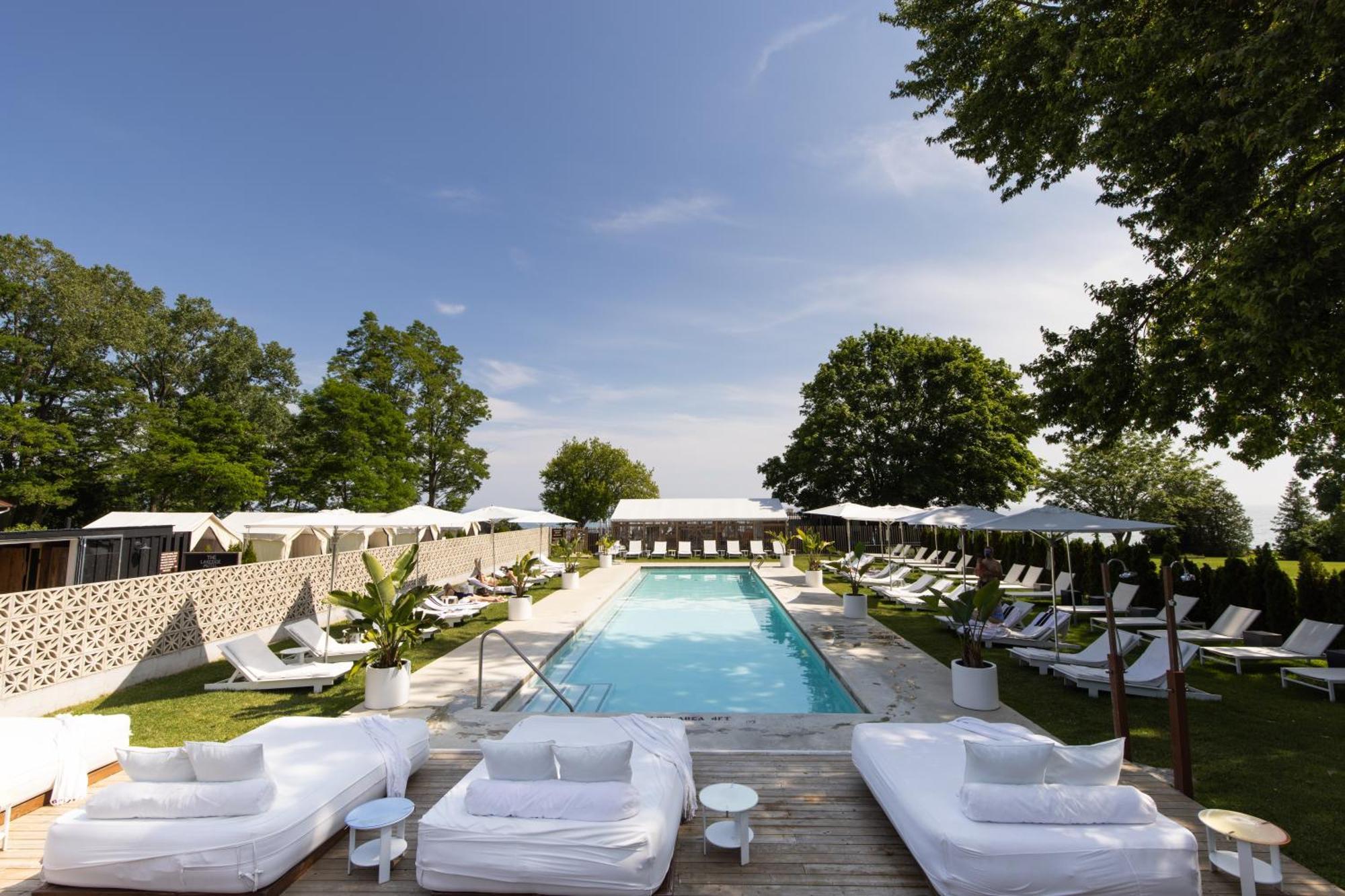 The Lakeside Edward County 3*